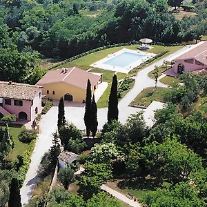 https://agriturismo-marrucola.it-tuscanyhotel.com