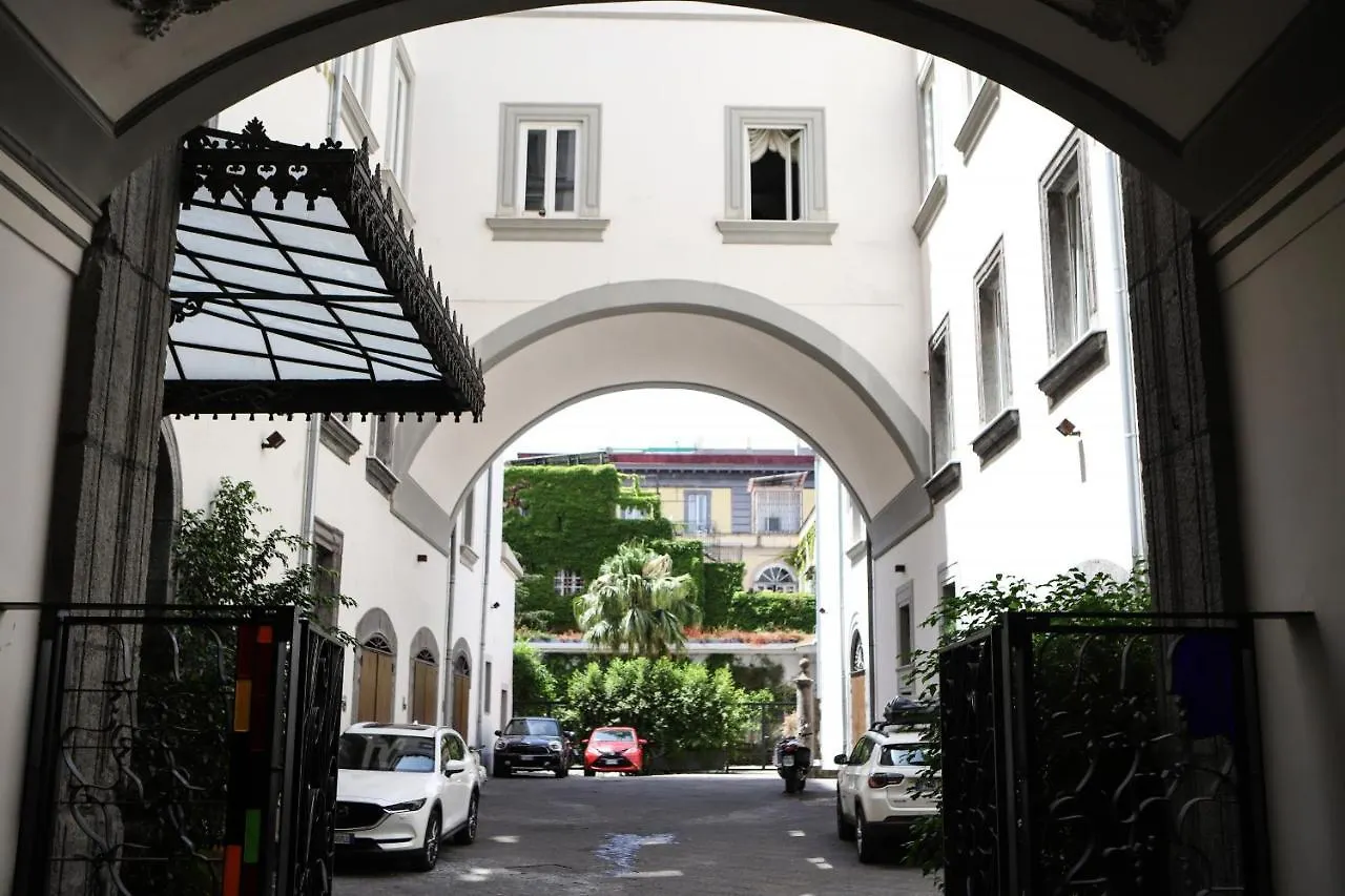 Pensión Palazzo Firrao Ground Floor Suites By Wonderful Italy Nápoles