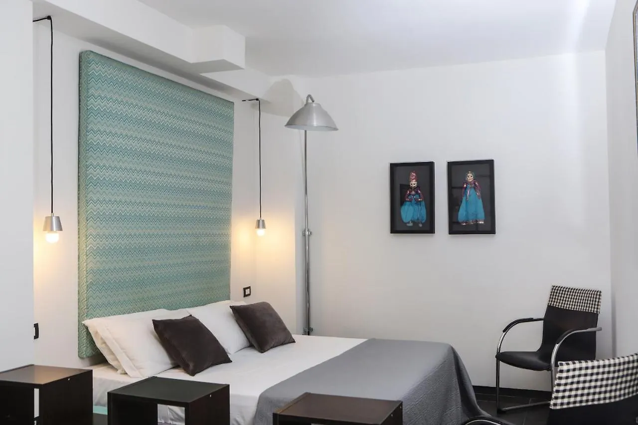 Palazzo Firrao Ground Floor Suites By Wonderful Italy Nápoles 0*,